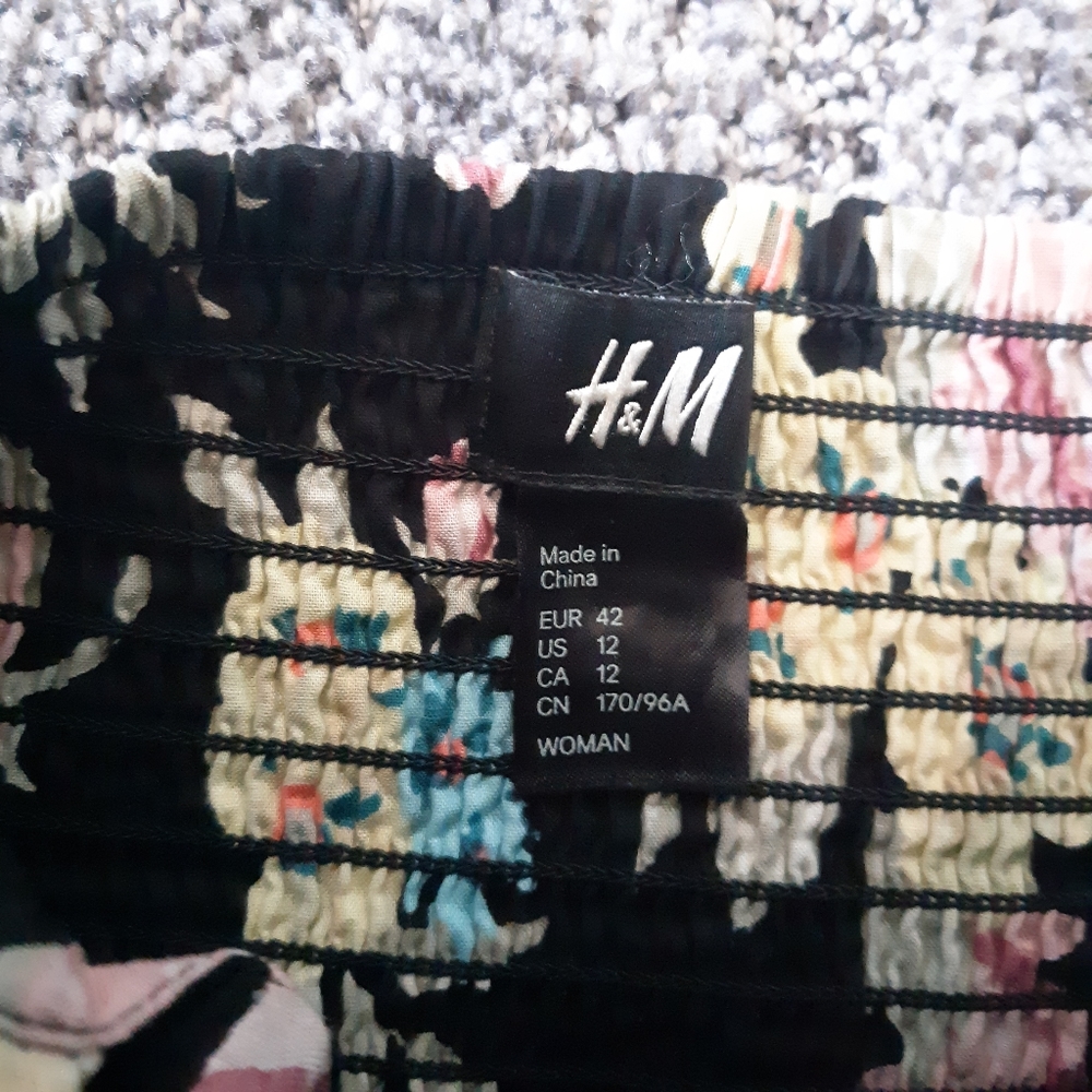 H&M Ruffle Floral Dress Size 12 - Picture 7 of 7